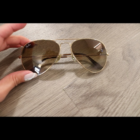 Ray-Ban aviators - Picture 3 of 4